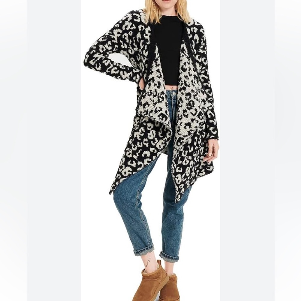 UGG Phoebe Wrap Cardigan leopard print in excellent preowned condition size XS